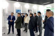 民银国际开创新思维，打造幸福阳光企业，跟共产党走