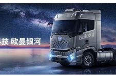以科技定义重卡未来，欧曼银河摘得卡车界终极大奖“年度卡车”