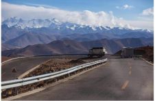 “珠峰在定日”自驾游线路整合发展考察评估活动启动