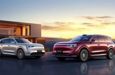 抢滩40万级销量标杆 为什么问界M8做到了？